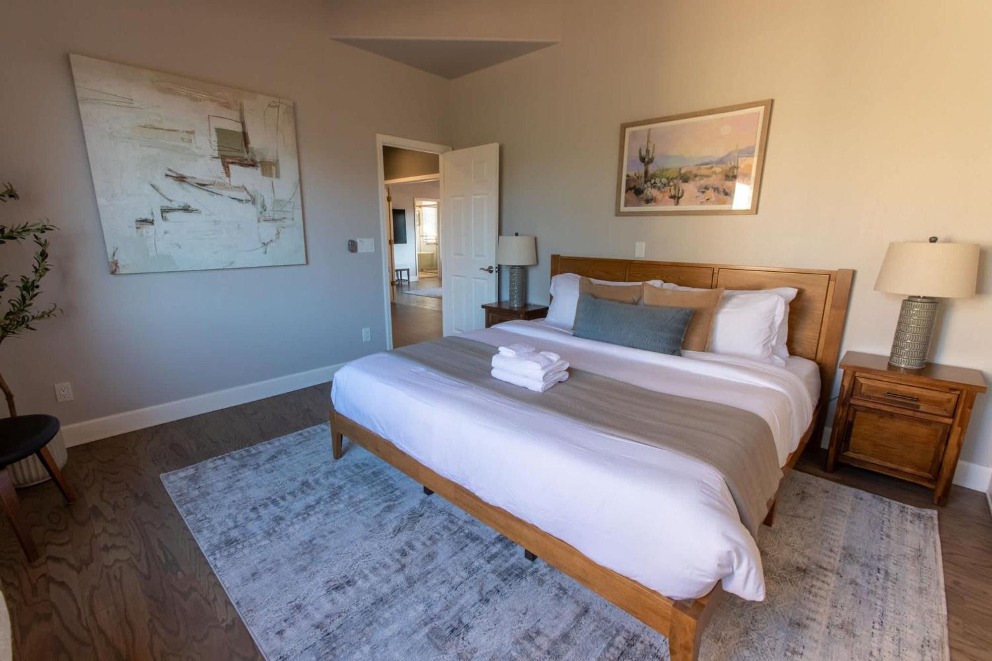 5 Bed 3 Bath Uptown Sedona-Game Room-Sauna-Cold Plunge-Jacuzzi-Gym Buitenkant foto