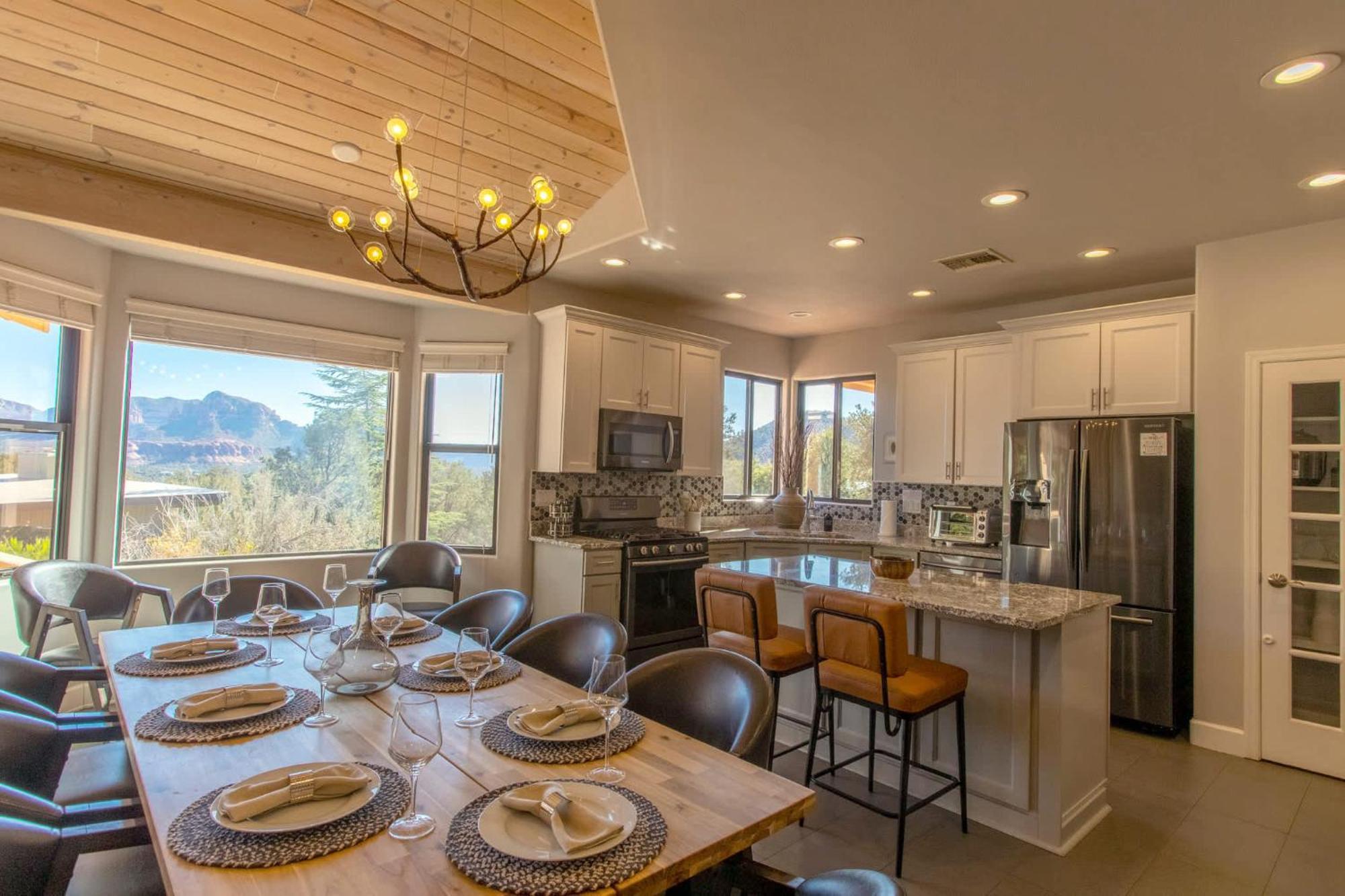 5 Bed 3 Bath Uptown Sedona-Game Room-Sauna-Cold Plunge-Jacuzzi-Gym Buitenkant foto